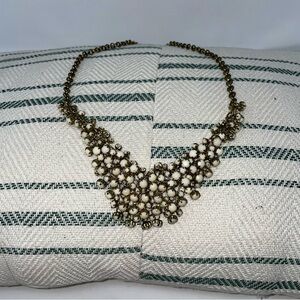Source Unknown Elegant Gold and Cream Necklace